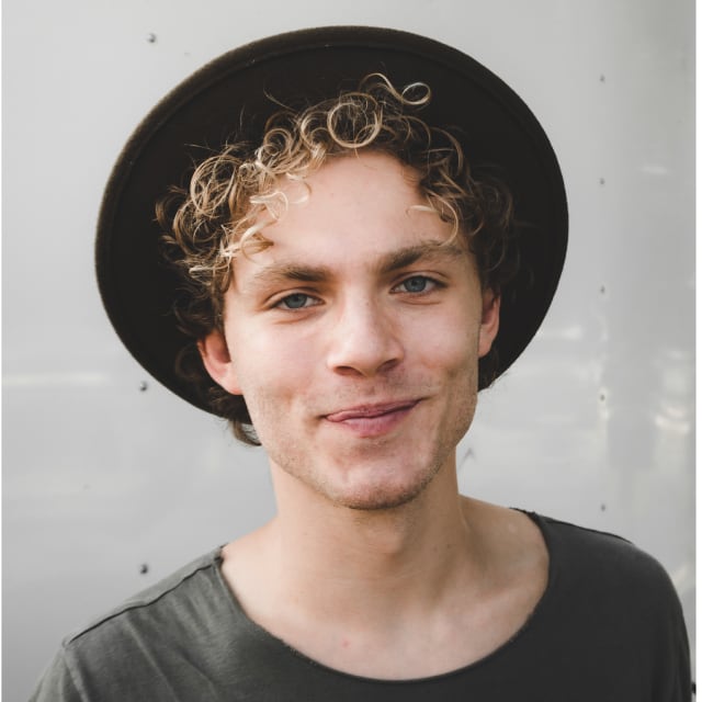 Profile photo of Byron Robertson